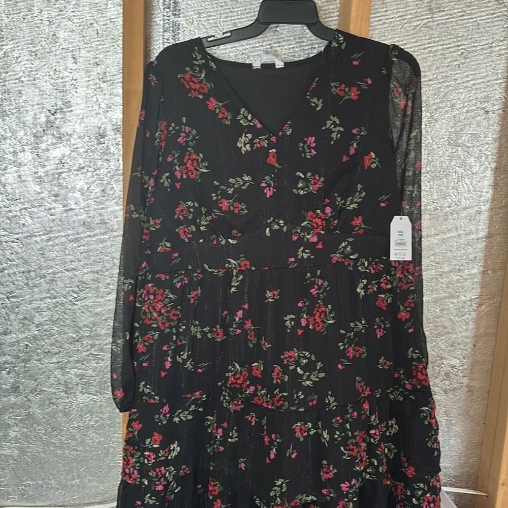 Dress - Picture 1 of 5